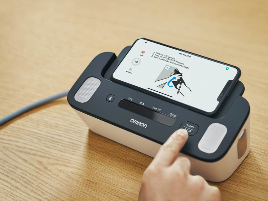 Misuratore Di Pressione + Ecg Omron Complete Hem 7 _a