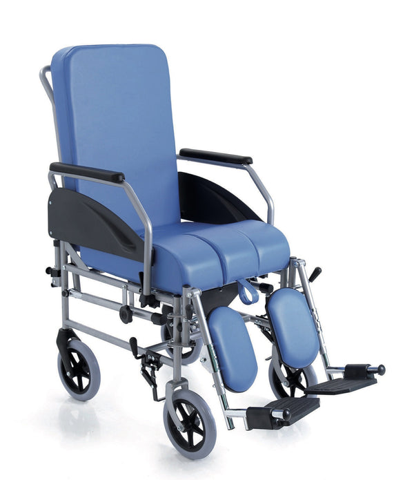 Sedia comoda reclinabile verniciata a 4 ruote